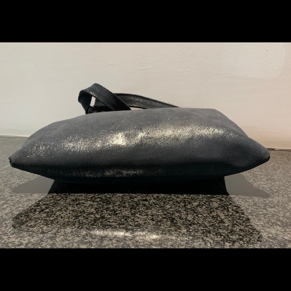 Cofi navy blue metallic leather crossbody bag - Picture 4 of 5